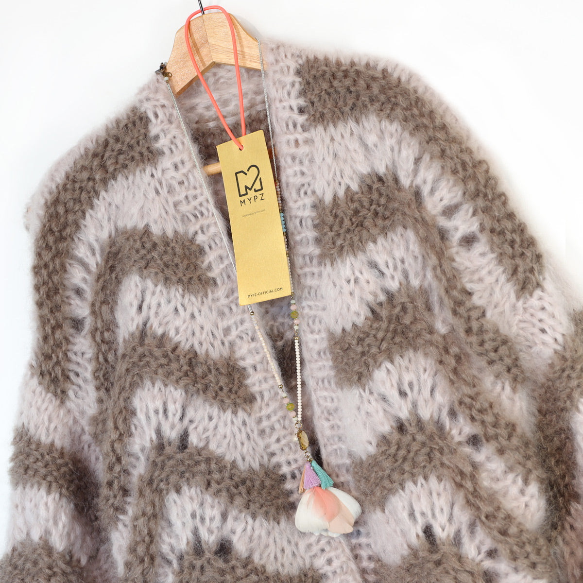 Knitting Kit – Short Chunky Mohair Cardigan Stonies Wave No.12 (ENG-DE-NL-ES-FR-IT-DA-SV-NO)