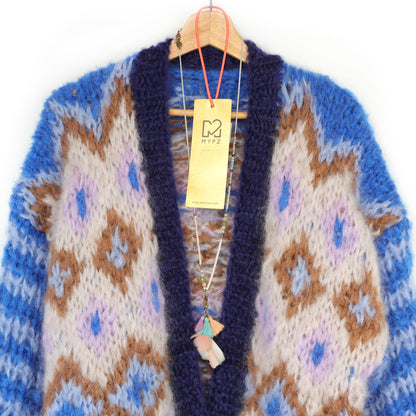 Knitting Kit – Chunky Mohair Jacket Alpine Breeze No.12 (ENG-DE-NL-ES-FR-IT-DA-SV-NO)