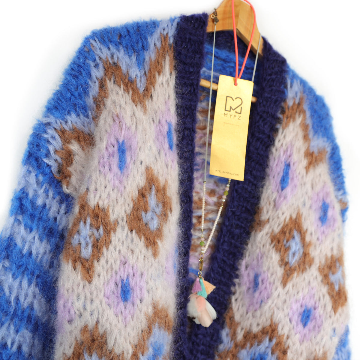 Knitting Kit – Chunky Mohair Jacket Alpine Breeze No.12 (ENG-DE-NL-ES-FR-IT-DA-SV-NO)