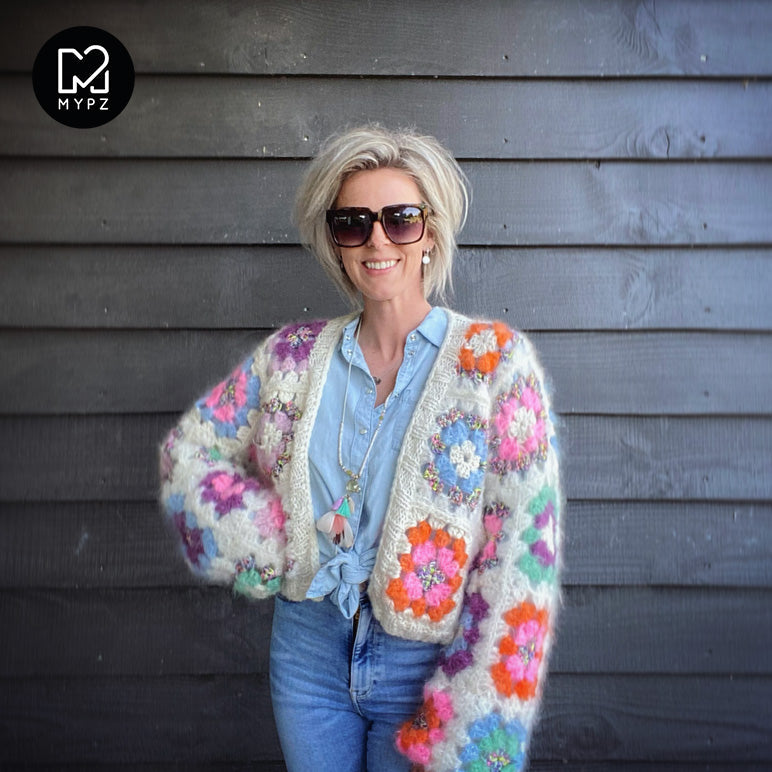 Crochet pattern - MYPZ Granny square bomber cardigan Off White (ENG-NL-DE-ES)