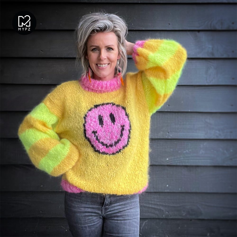 MYPZ Light mohair pullover Smiley Yellow