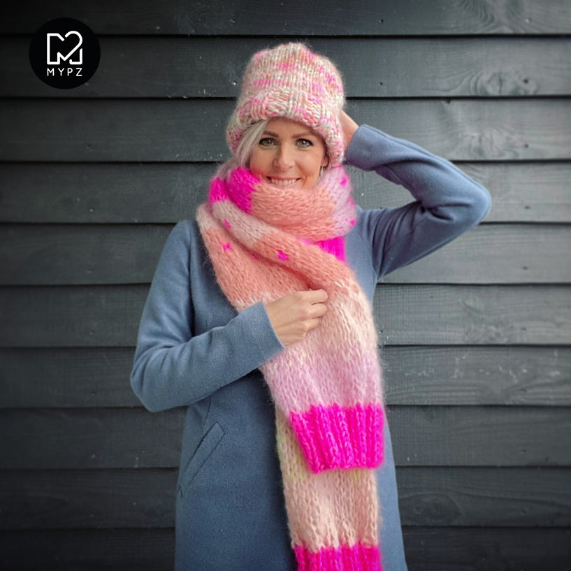 MYPZ knitting kit soft pink hat